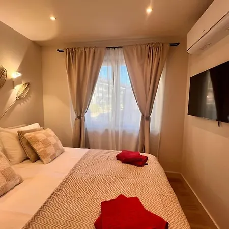 Cozy Design 1 Bedroom Διαμέρισμα *