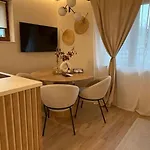 公寓 Cozy Design 1 Bedroom *