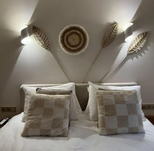 Cozy Design 1 Bedroom *